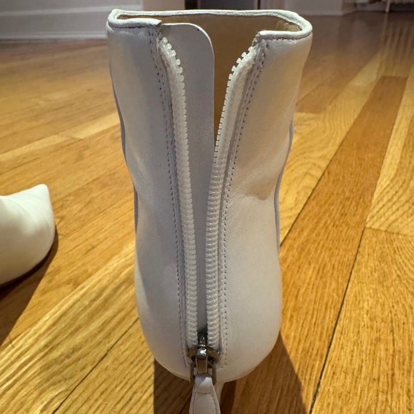 ALEXANDRE BIRMAN - Leather Kittie Ankle Boots - Picture 11 of 15